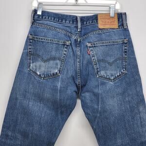 Levi’s 505 Mens 32x30 Medium Wash Straight Leg Jeans Regular Fit Distressed Blue